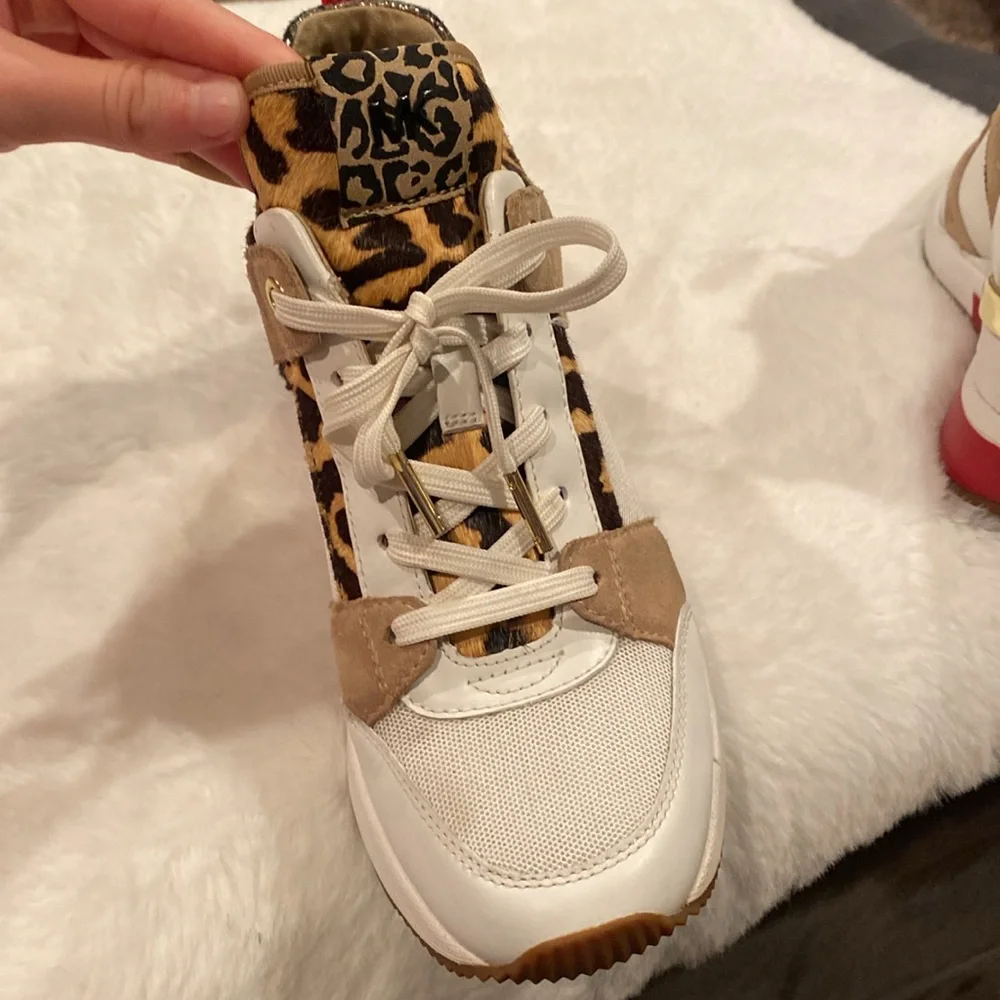 Michael kors wedge Georgie sneakers leopard and white with gold and red accents - Picture 9 of 17